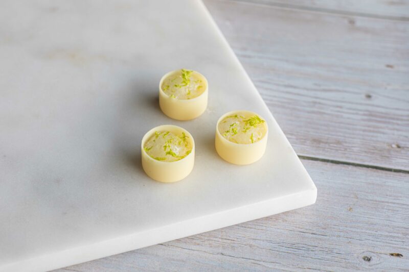 30 Croquants chocolat blanc et gel fraicheur citron vert et bergamote